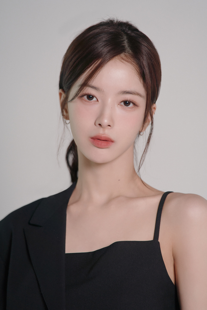노정의 프로필.jpg