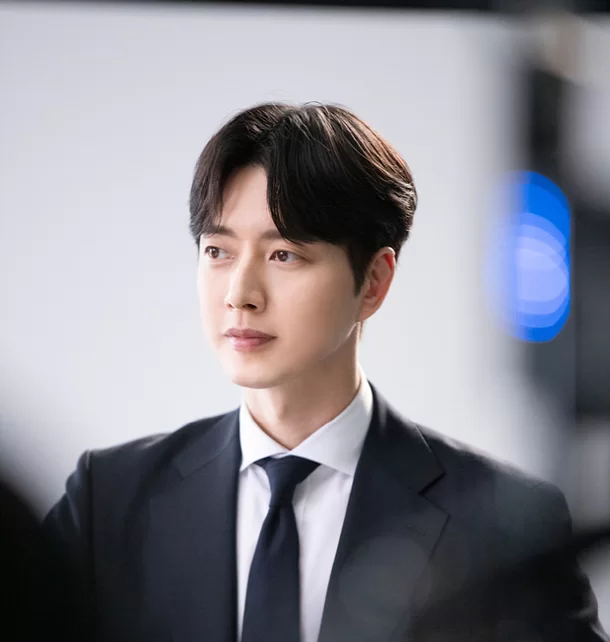 민주우 이미지.png