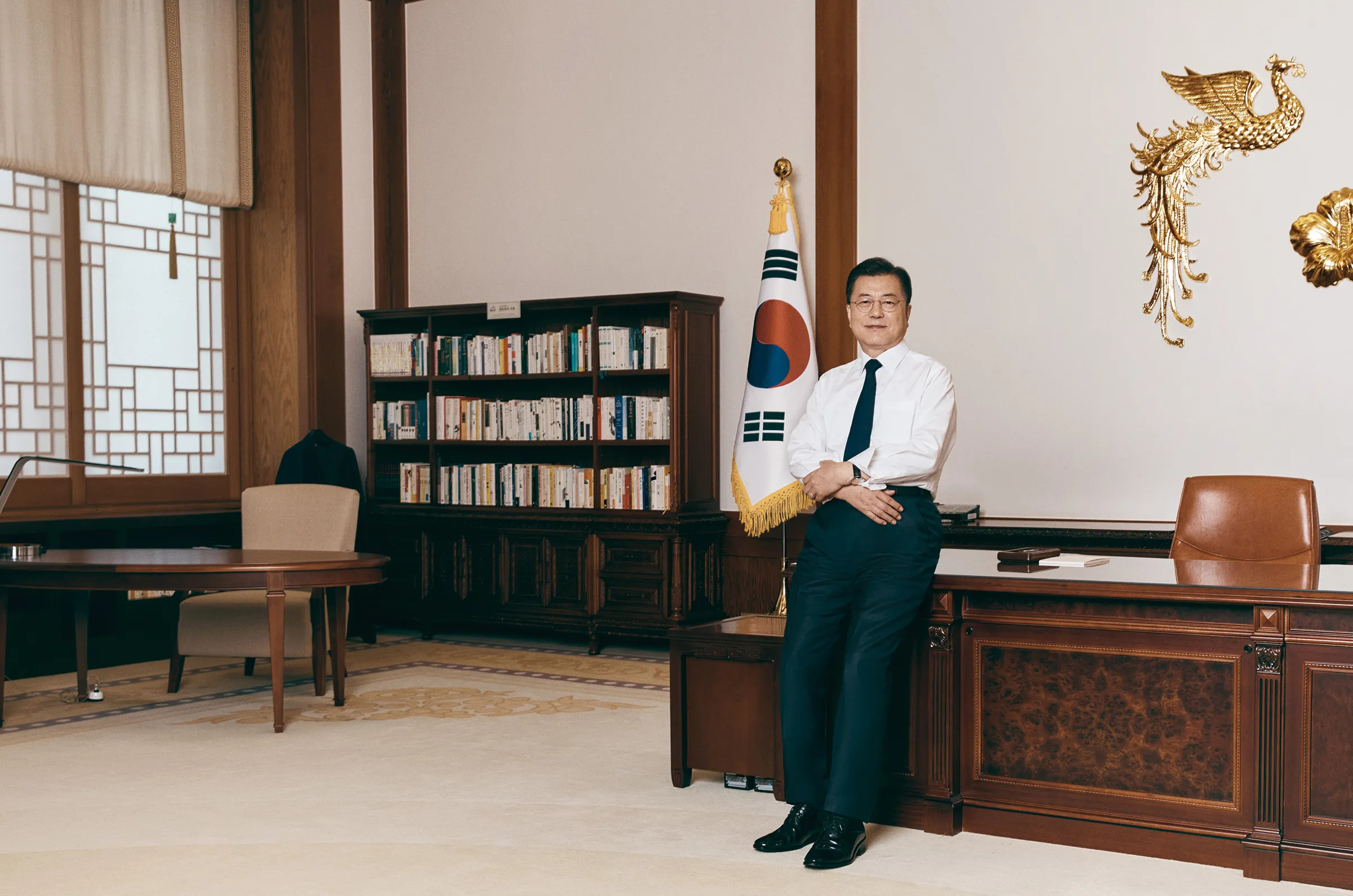 나르샤 문재인 대표사진.jpg