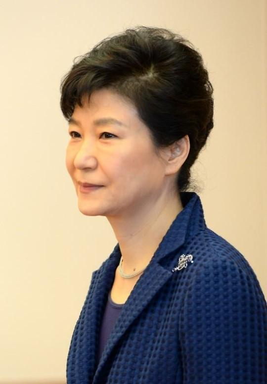 다카기 그네 이미지.png