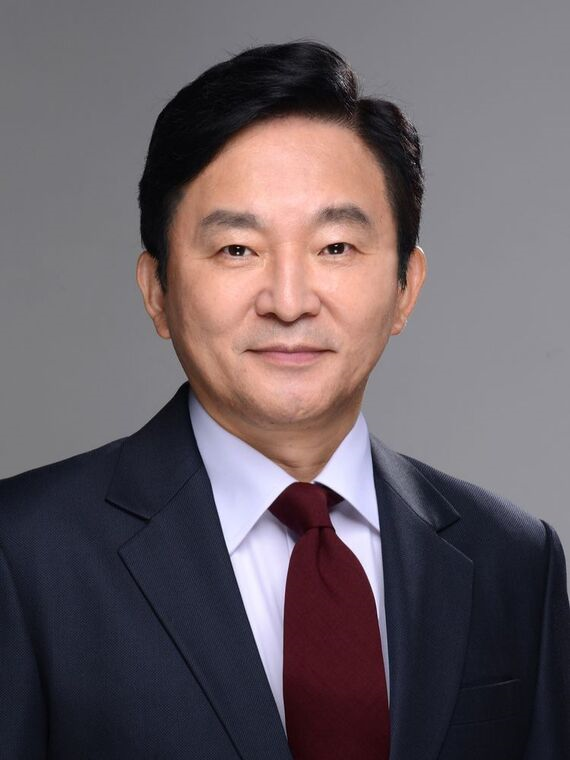 윤교익 이미지.png