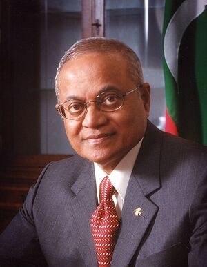 Maumoon Abdul Gayoom presidential portrait (1).jpg