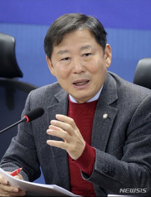 브리튼공화국제4대당선인사진.jpg
