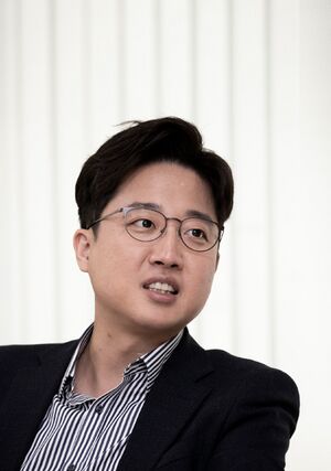 갓준석 프로필.jpg