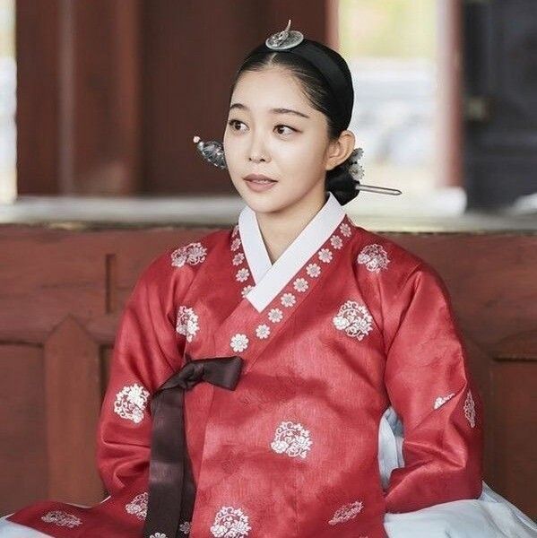파일:희빈 김씨.jpg