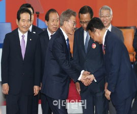 대경제국 문재인 내각 2017 각료.png