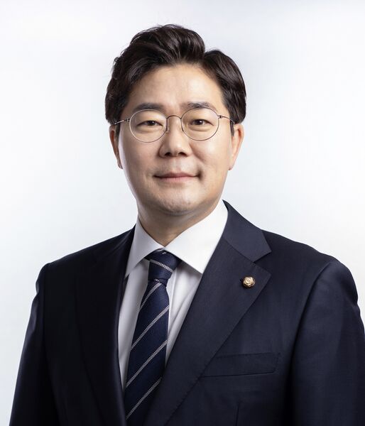 파일:장각 프로필2.jpeg