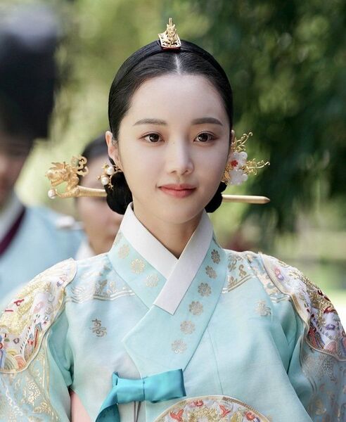 파일:왕후 김씨.jpg