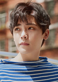 민주우.png