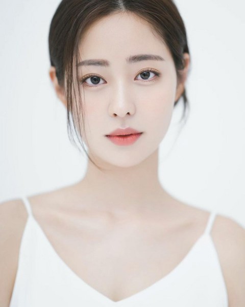 파일:안유민(한정모) 프로필.png