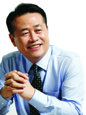 시프릭 전 대통령 프로필.PNG