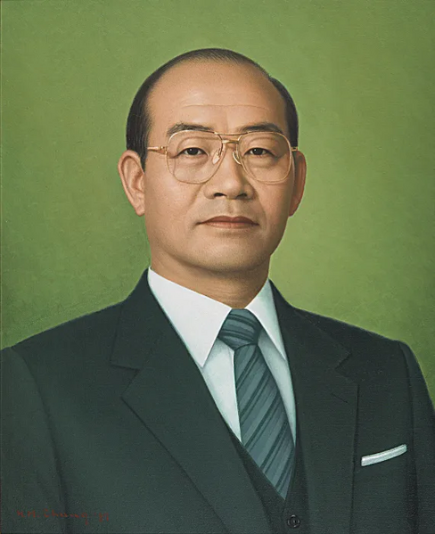 파일:전두환 공식 초상화.webp