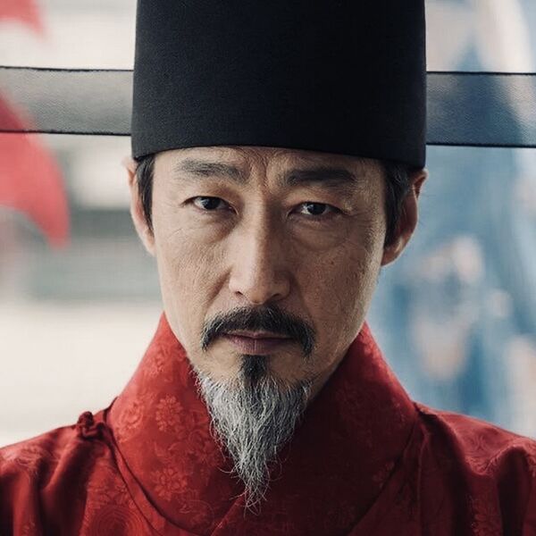파일:홍배용.jpeg