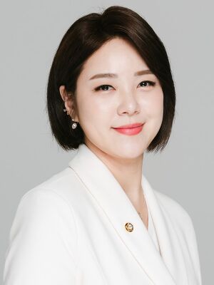 서지애 존영.jpeg