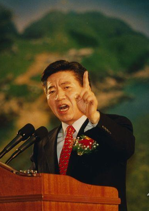 Kimhwanheeprofile.png