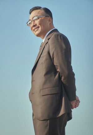 금 강 전신.jpg