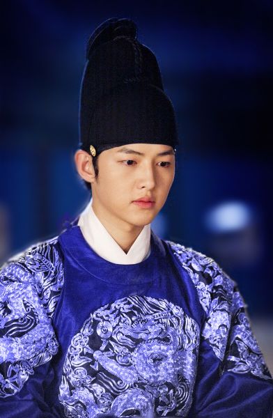 파일:이진.jpg