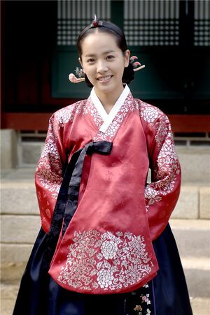 한지민.jpeg